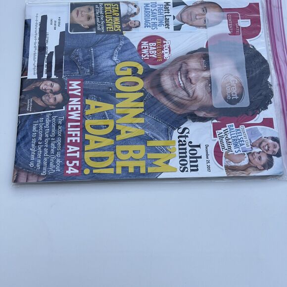 People magazine December 25, 2017 John Stamos - Matt Lauer - Picture 4 of 6